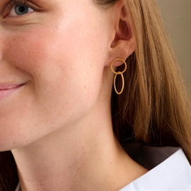 Double Twisted øreringe af Pernille Corydon | E-255-GP